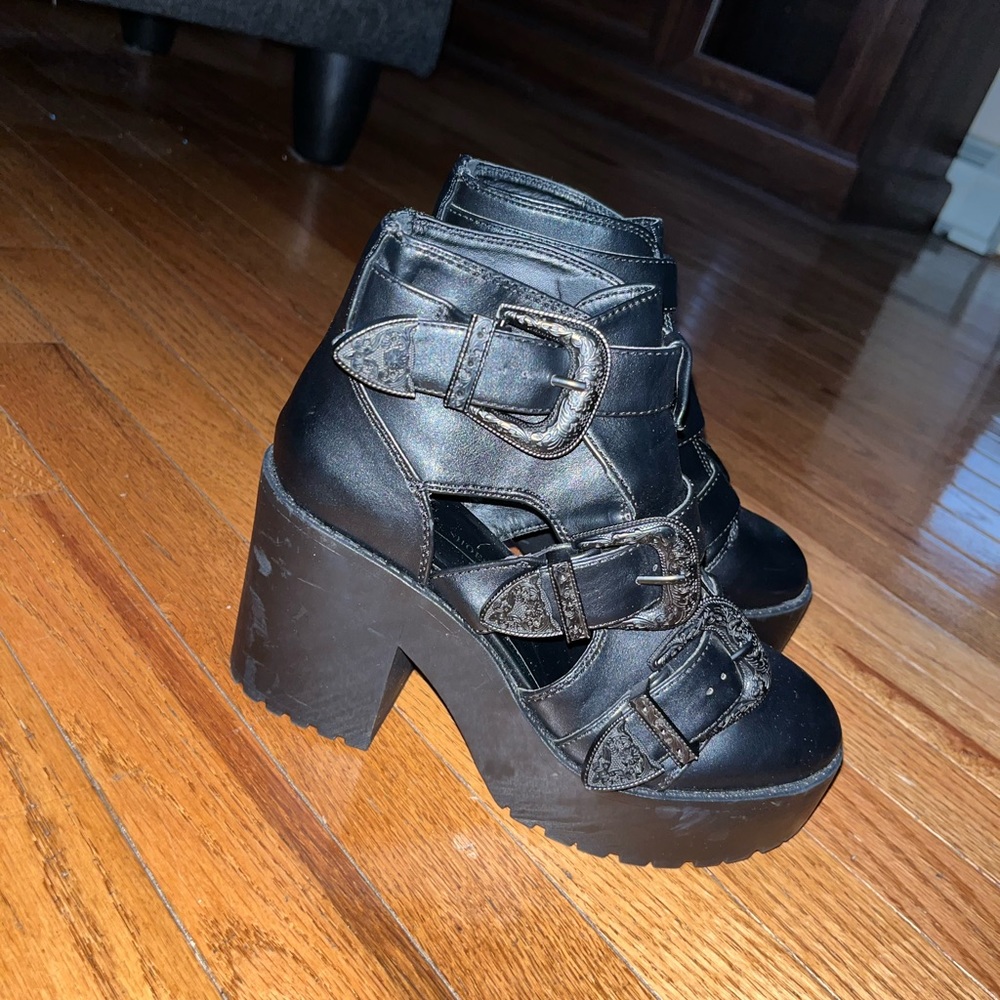 ASOS Boots - Picture 7 of 9